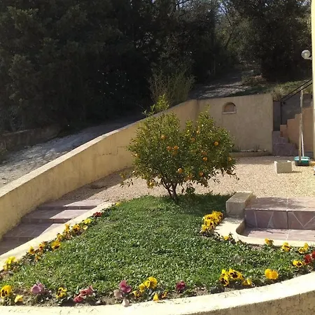 Chez Mamie Riclaude Bed & Breakfast Orsan